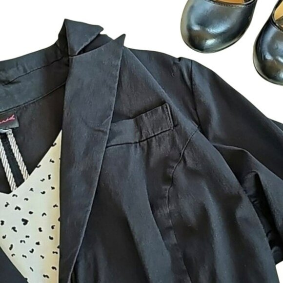 Torrid Women's Black Suit Jacket Blazer Size 1X Tuxedo Style Office Ruche Sleeve - Picture 7 of 16